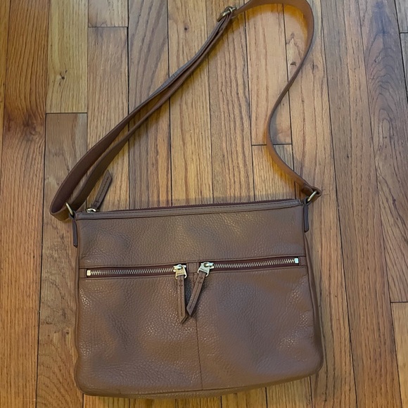 Fossil Pebble Leather Crossbody - Picture 1 of 5